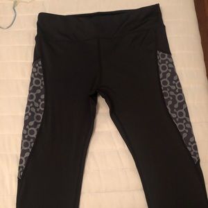 Orangetheory Capri Style workout pants